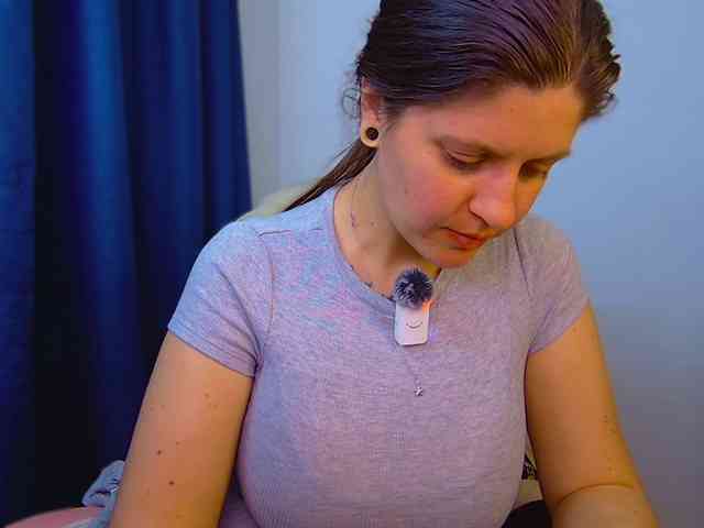 ann-mikele webcam