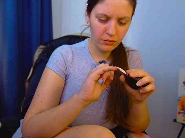 ann-mikele webcam
