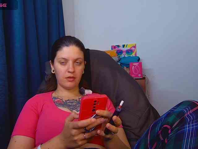 ann-mikele webcam