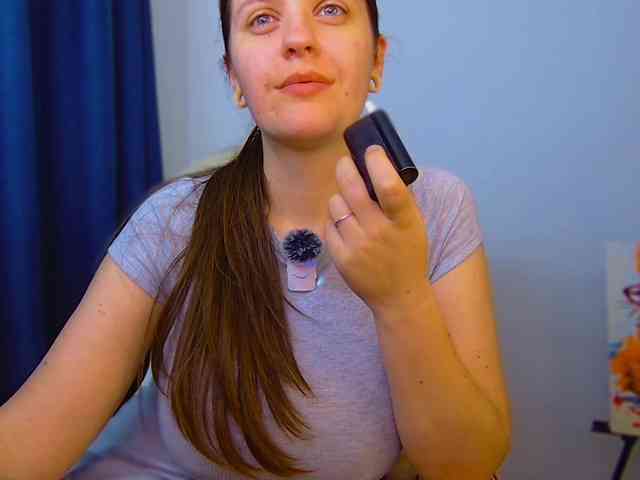 ann-mikele webcam