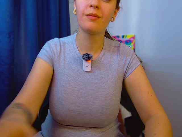 ann-mikele webcam