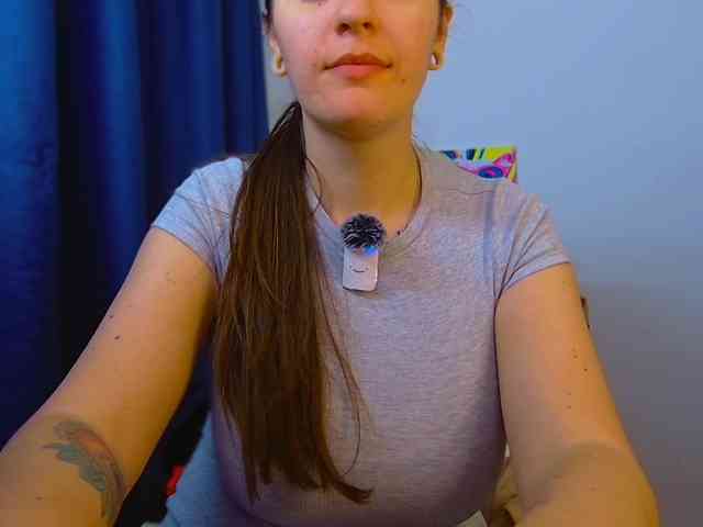 ann-mikele webcam