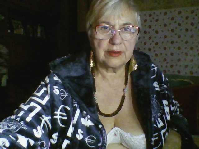 SweetCherry00, live now on BongaCams