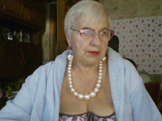 SweetCherry00 live cam on BongaCams