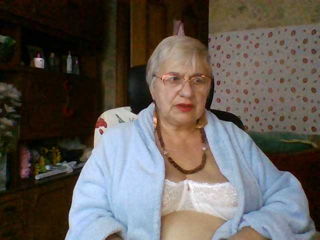 SweetCherry00, live now on BongaCams