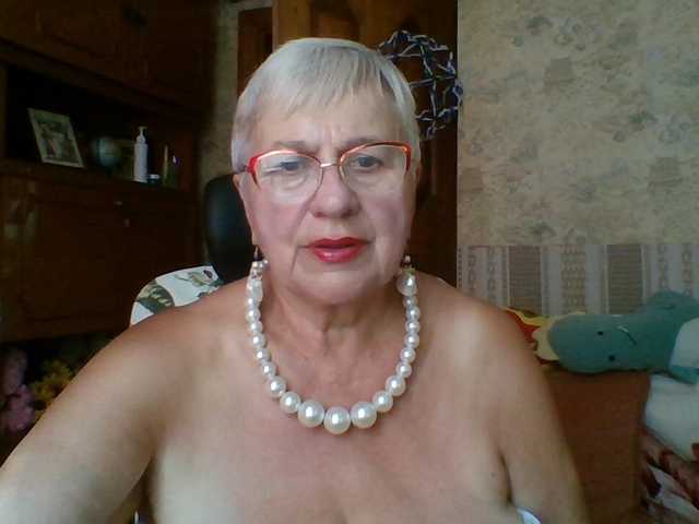 SweetCherry00 live cam on BongaCams