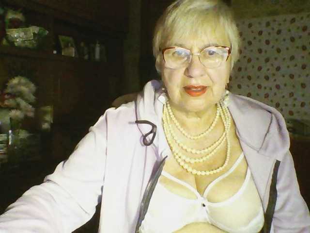 SweetCherry00 live cam on BongaCams
