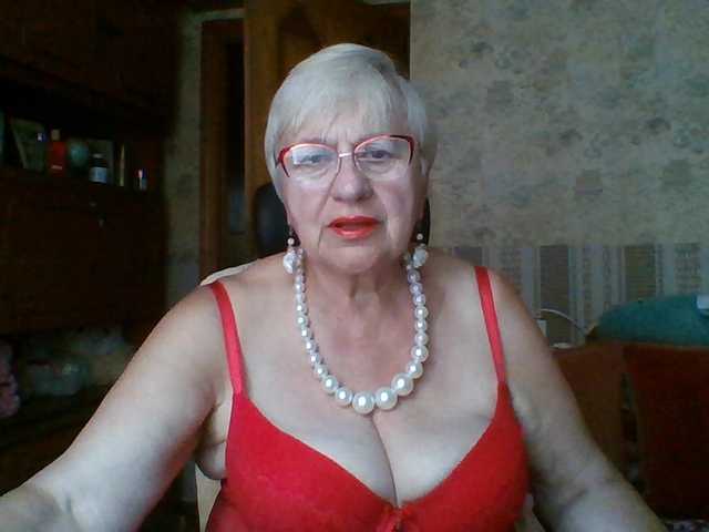 SweetCherry00 live cam on BongaCams