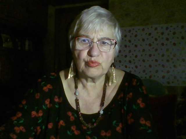 SweetCherry00, en vivo ahora en BongaCams