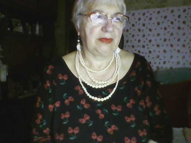 SweetCherry00 live cam on BongaCams
