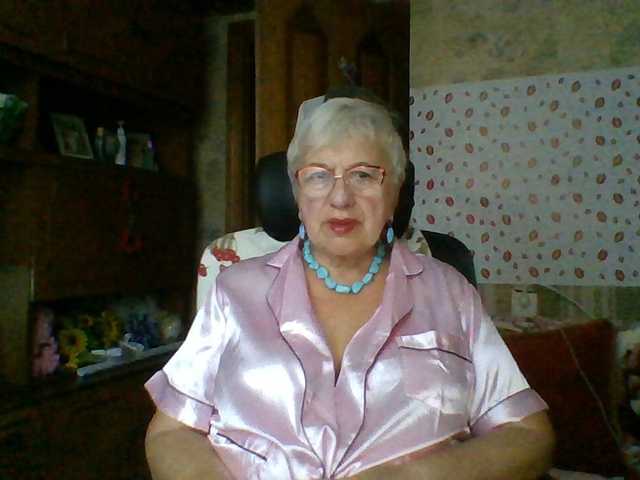 SweetCherry00 live cam on BongaCams