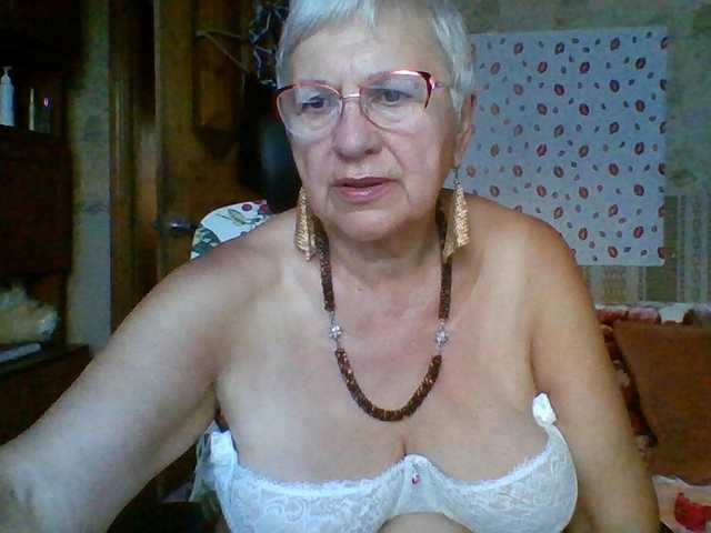 SweetCherry00 live cam on BongaCams