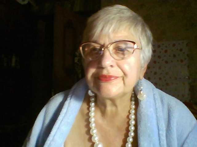 SweetCherry00 live cam on BongaCams