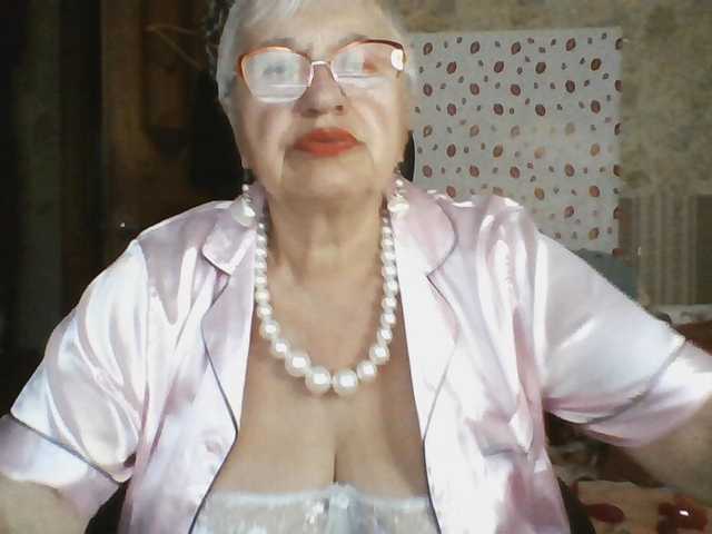 SweetCherry00 live cam on BongaCams