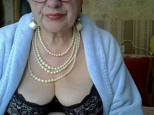 SweetCherry00's BongaCams show and profile