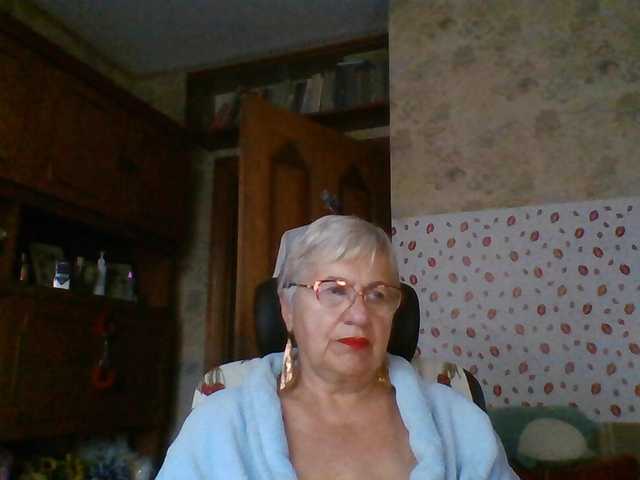 SweetCherry00 live cam on BongaCams