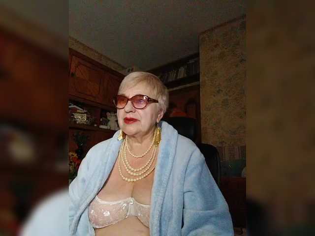 SweetCherry00's BongaCams show and profile