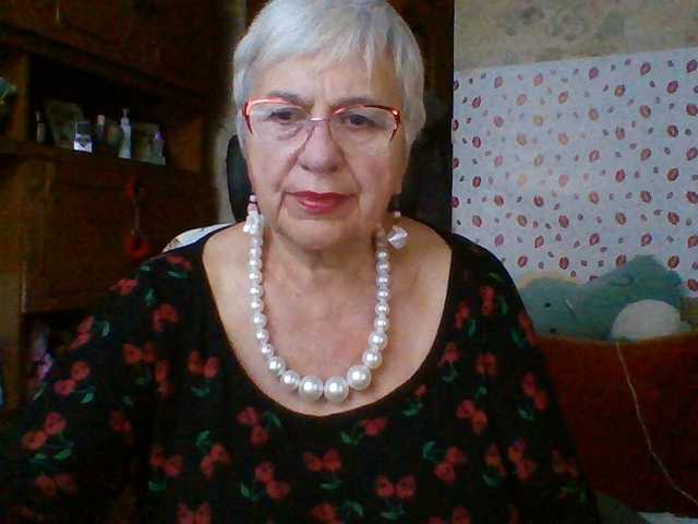 SweetCherry00 live cam on BongaCams