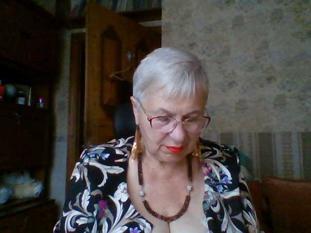 SweetCherry00 live cam on BongaCams