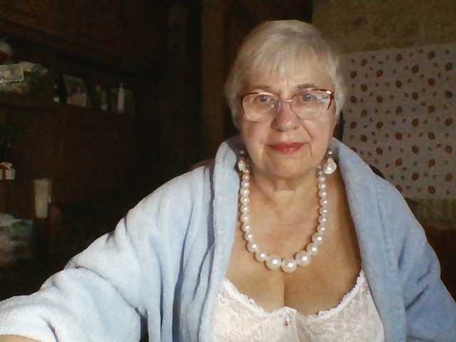 SweetCherry00 live cam on BongaCams