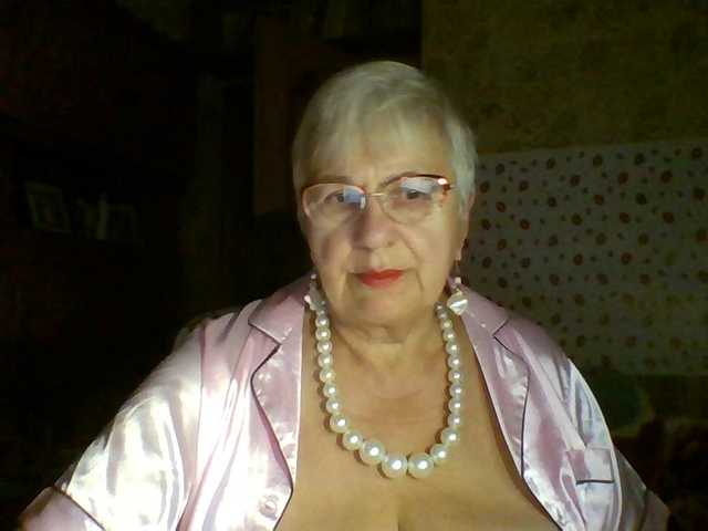 SweetCherry00 live cam on BongaCams