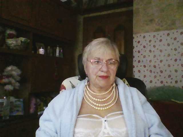 SweetCherry00 live cam on BongaCams