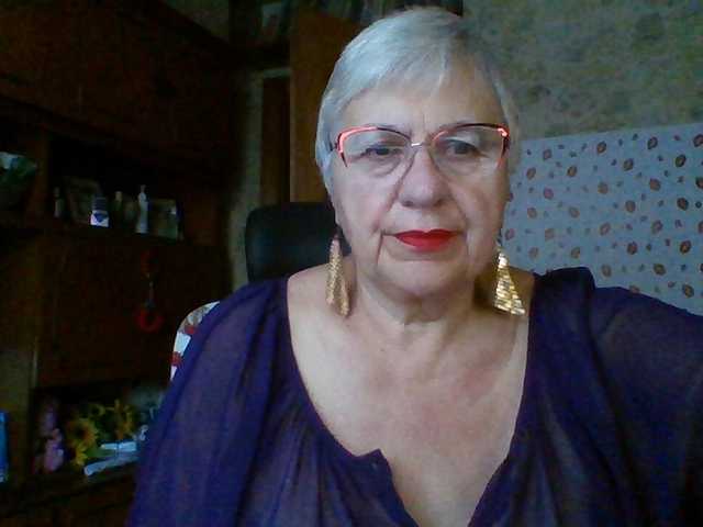 SweetCherry00 live cam on BongaCams