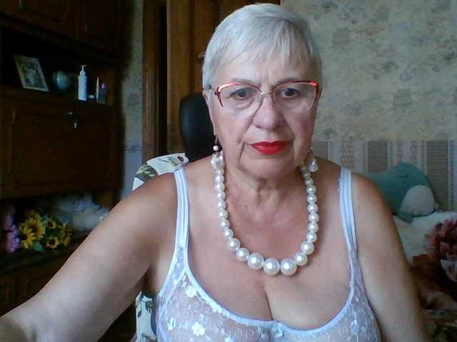 SweetCherry00 live cam on BongaCams