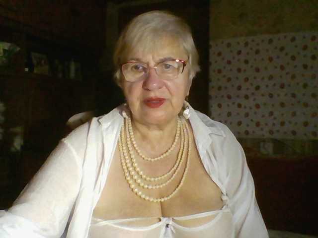 SweetCherry00 live cam on BongaCams