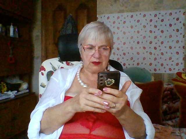 SweetCherry00 live cam on BongaCams