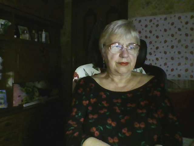 SweetCherry00 live cam on BongaCams