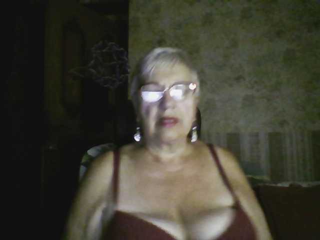 SweetCherry00 live cam on BongaCams