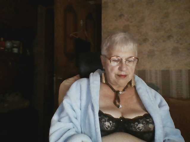 SweetCherry00 live cam on BongaCams