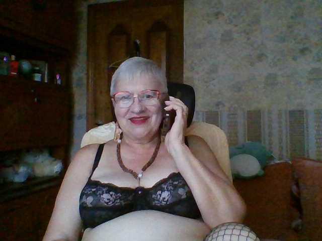 SweetCherry00 live cam on BongaCams