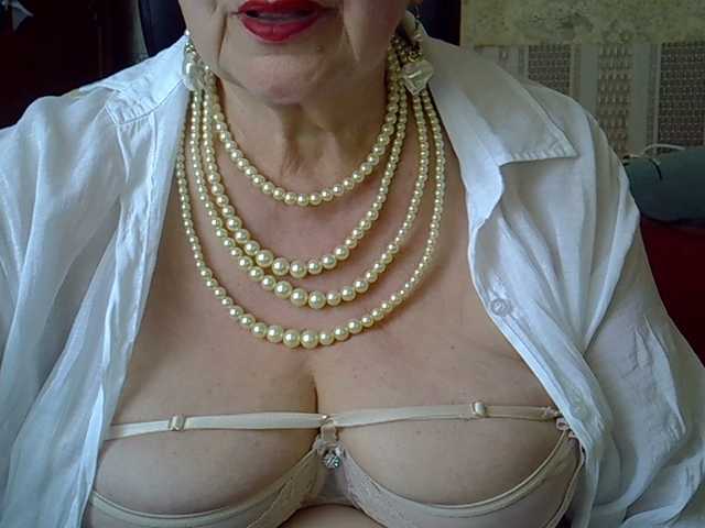 SweetCherry00 live cam on BongaCams