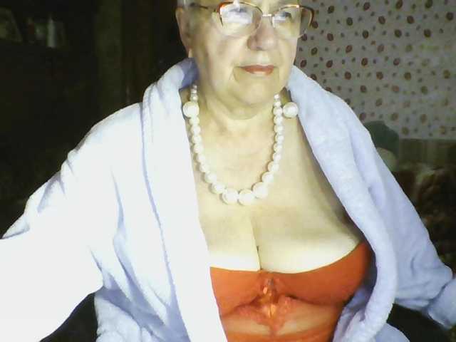 SweetCherry00 live cam on BongaCams