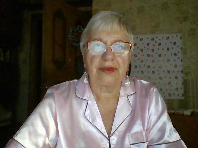 SweetCherry00 live cam on BongaCams