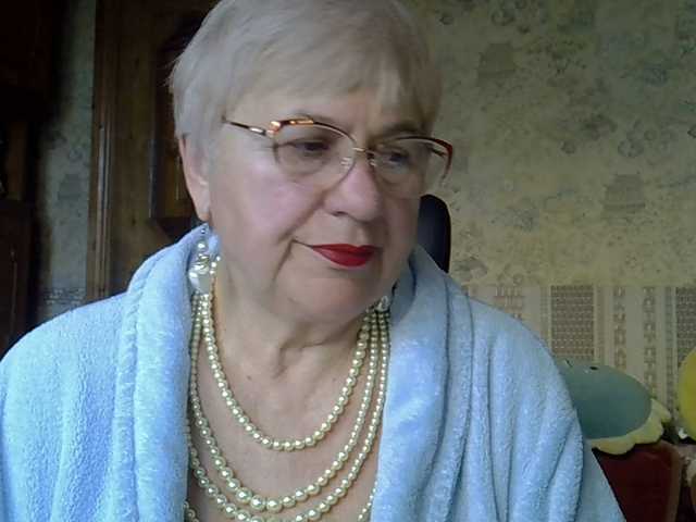 SweetCherry00's BongaCams show and profile