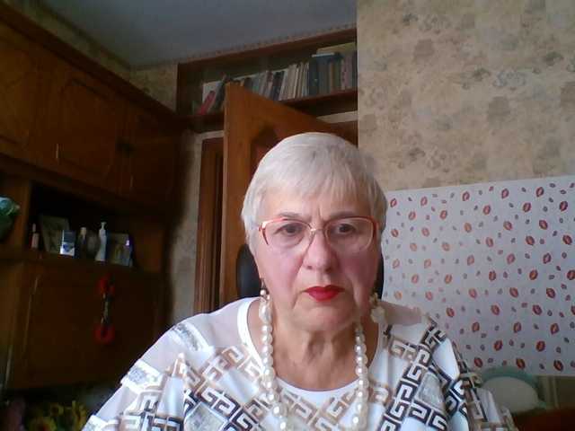 SweetCherry00 — live female cam
