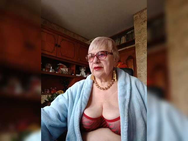 SweetCherry00's BongaCams show and profile