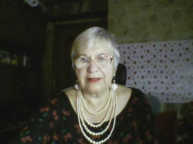 SweetCherry00 live cam on BongaCams
