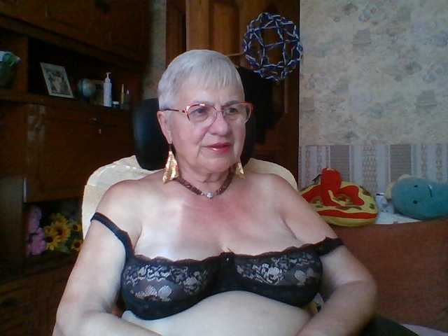 SweetCherry00 Live Cam on BongaCams