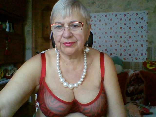 SweetCherry00 live cam on BongaCams