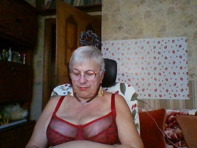 SweetCherry00 live cam on BongaCams
