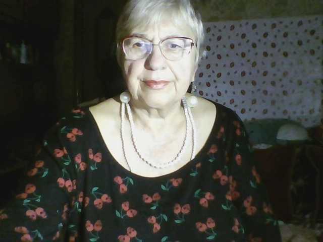SweetCherry00 live cam on BongaCams