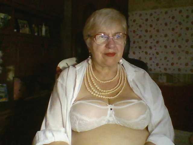 SweetCherry00 live cam on BongaCams