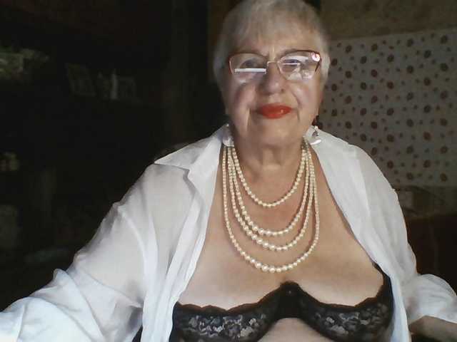 SweetCherry00 live cam on BongaCams