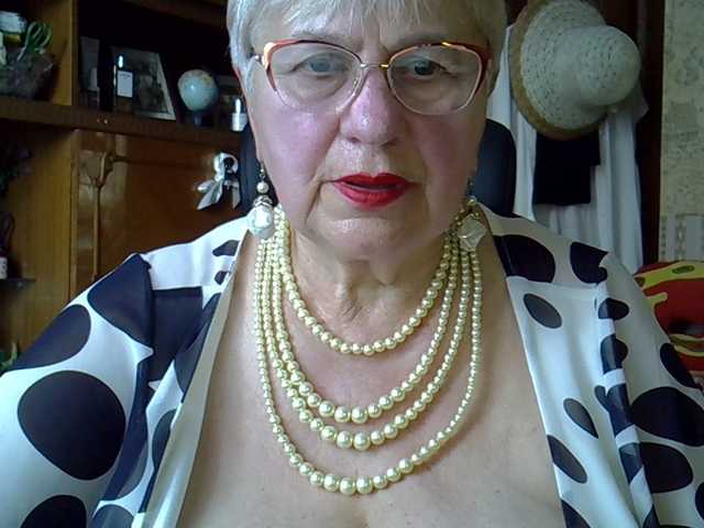 SweetCherry00 live cam on BongaCams