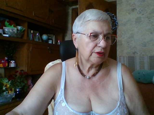 SweetCherry00 Live Cam on BongaCams