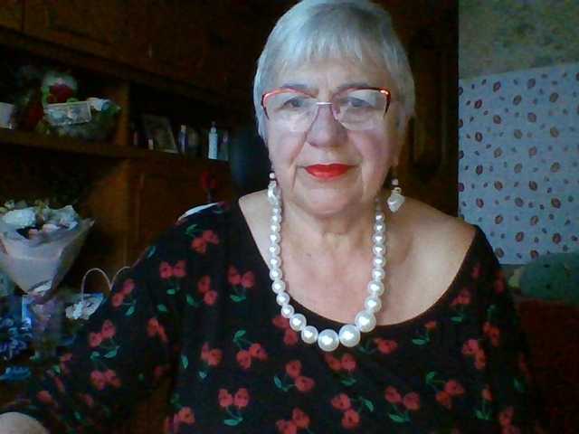 SweetCherry00 live cam on BongaCams